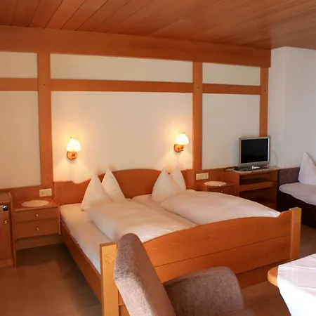 Gaestehaus Mayer-bartsch 3* 梅尔斯堡